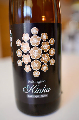 Tedorigawa Daiginjo Nama Kinka Gold Blossom 720ml