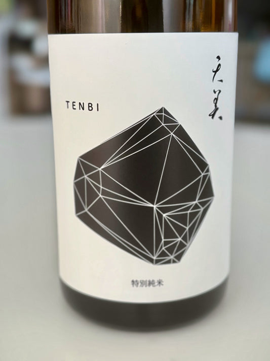 Tenbi Tokubetsu Junmai Saké 720ml